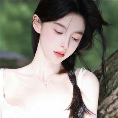 蝙蝠侠与小丑女 封面