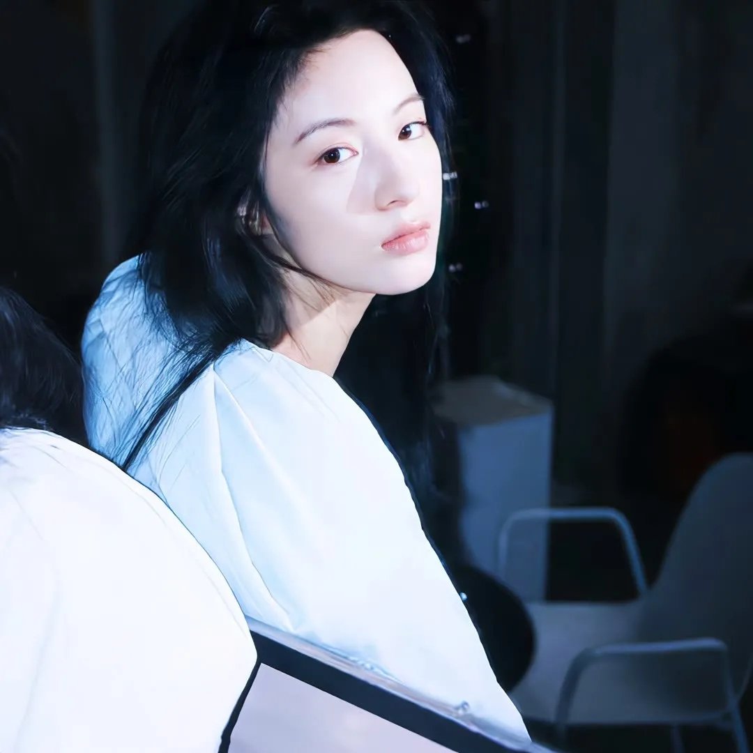 女人40一枝花 封面